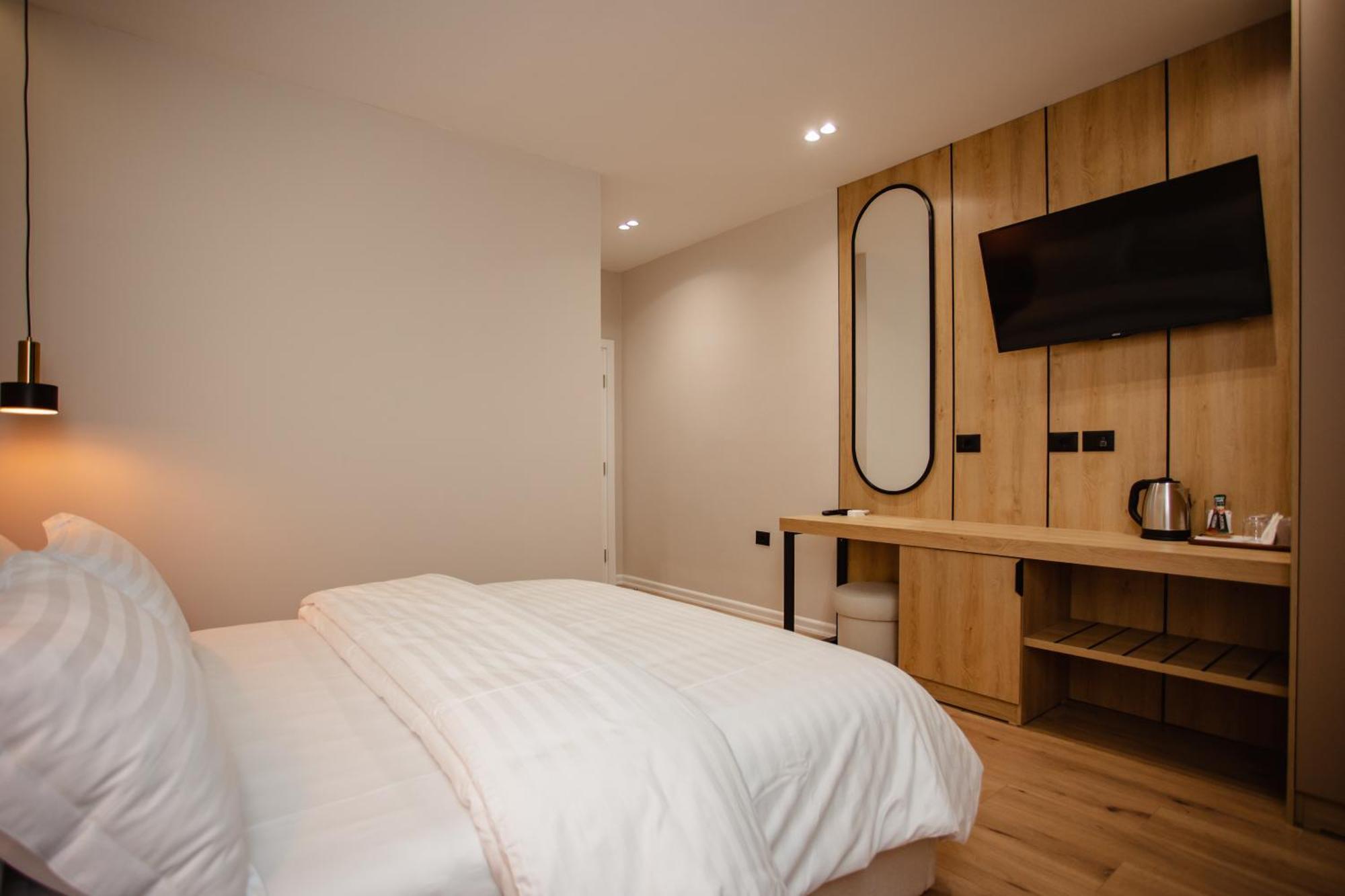 Oro Inn Hotel Shkodër Dış mekan fotoğraf